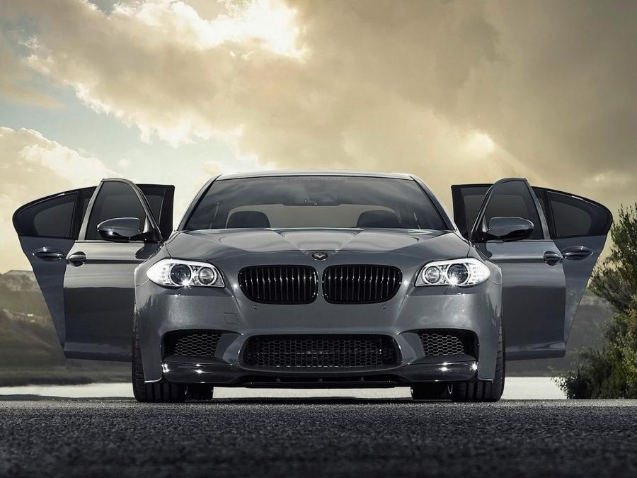  BMW M5 by Vorsteiner 2013 года  (фото 10 из 11)